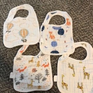 Muslin bibs